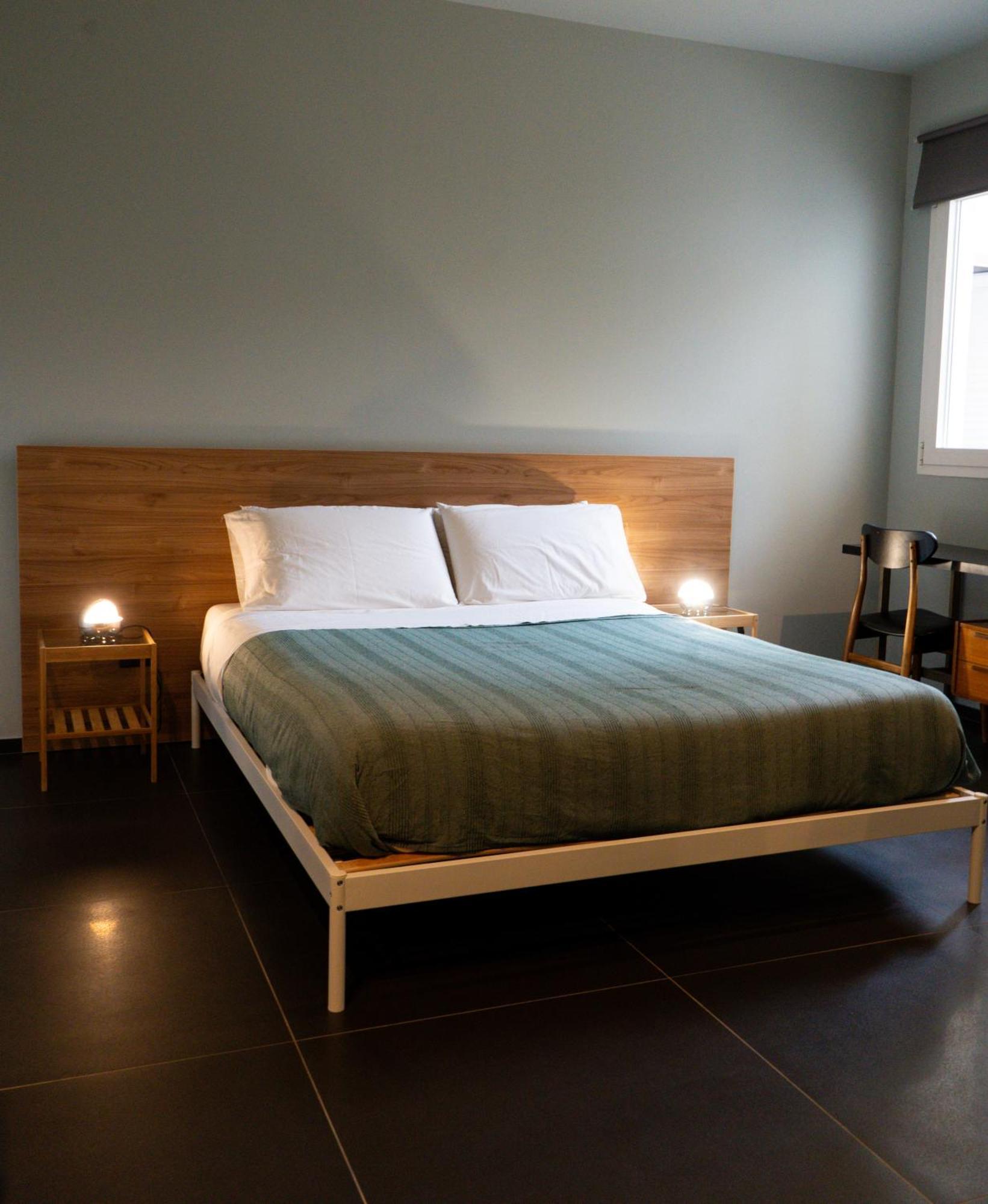 Acasha Loft Villa Vittoria Bagian luar foto